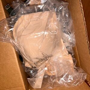 Box of 8 Lively bras: 38DD, didn’t return in time!